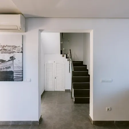 Torres Is A Great Only A 10 Minute Walk From The Centre Of Playa Den Bossa *